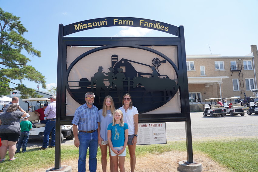 Local residents chosen as Missouri Farm Family for Johnson County